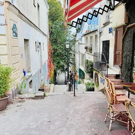 Cocon Au Coeur De Montmartre Alloggio in famiglia