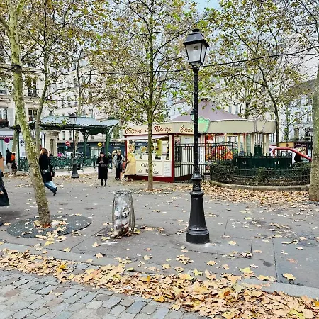 Cocon Au Coeur De Montmartre Parigi